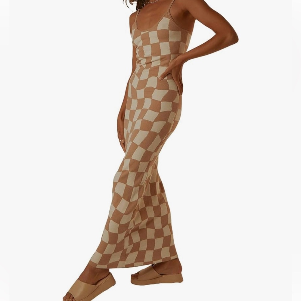 Pink checkered bodycon dress